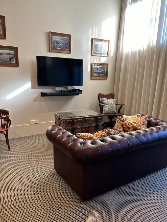 Poshtel Otel Oamaru Dış mekan fotoğraf